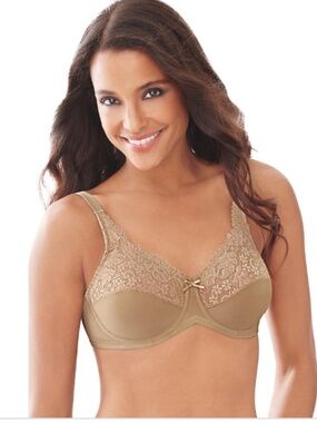 Lilyette® by Bali® Tailored Minimizer® Bra with Lace Trim - 0428